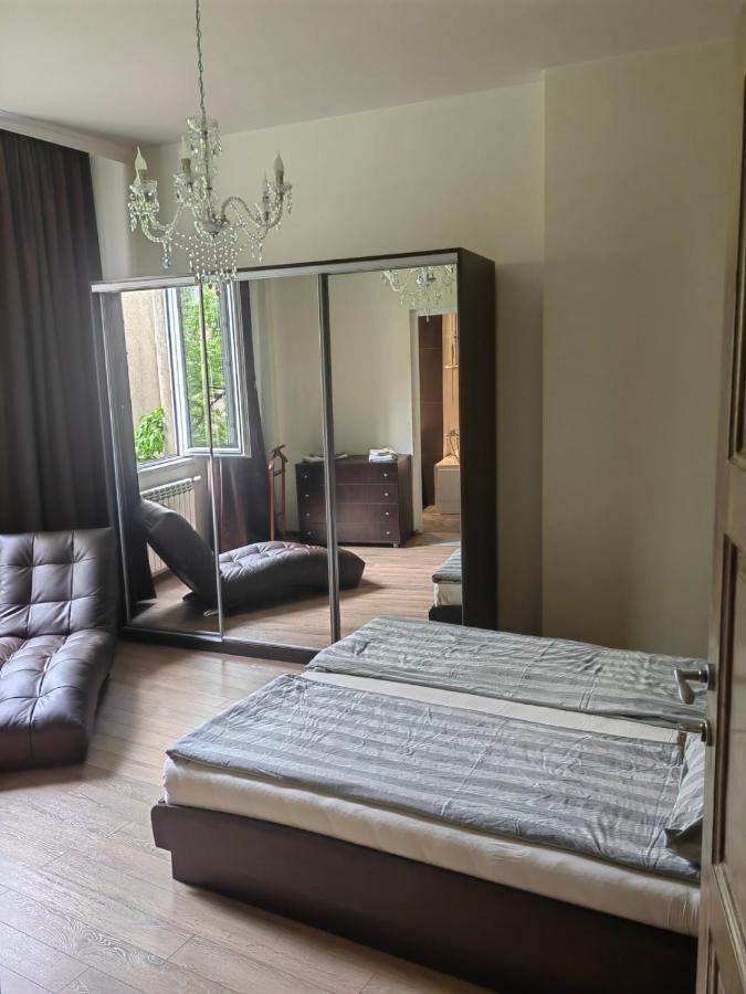 Vitosha 67 Apartment โซเฟีย ภายนอก รูปภาพ